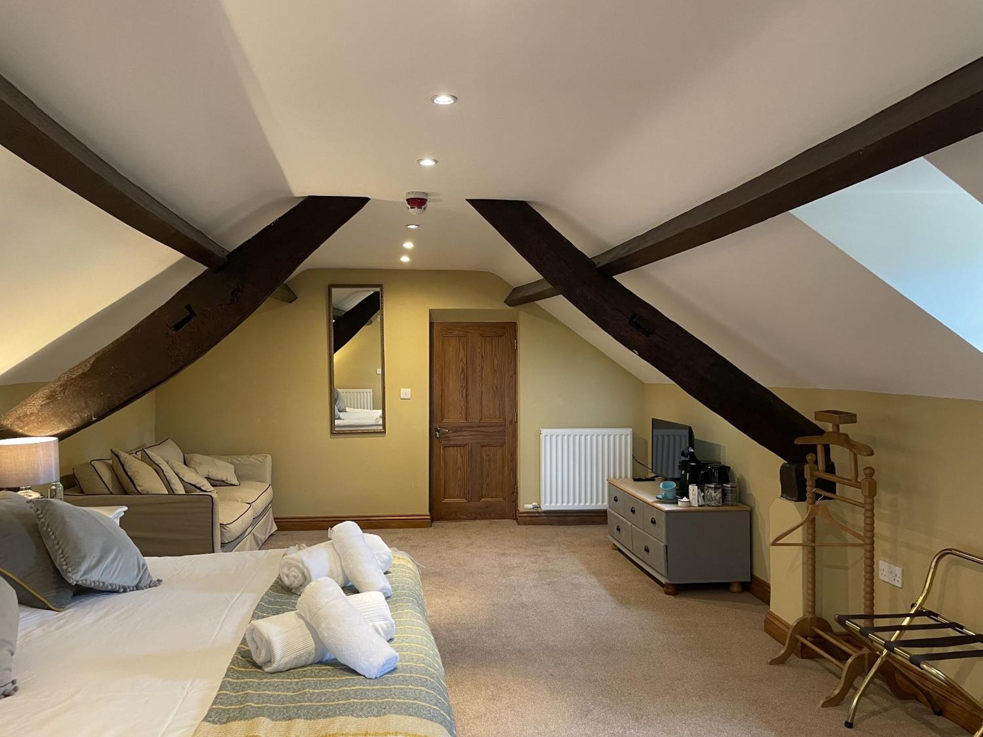 The Plough B&B 버튼온더워터 객실 사진