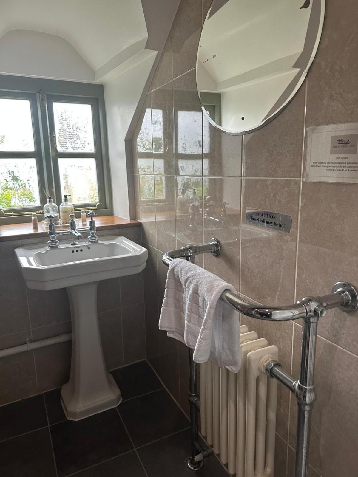 The Plough B&B 버튼온더워터 객실 사진